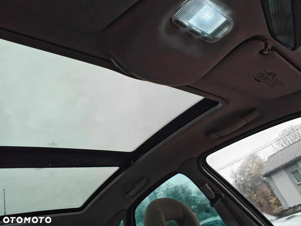 Citroën Xsara Picasso 1.6 HDi Exclusive - 9