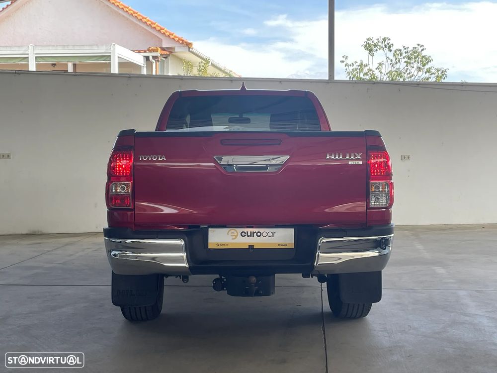 Toyota HILUX 2.4 D-4D TRIAL - 4