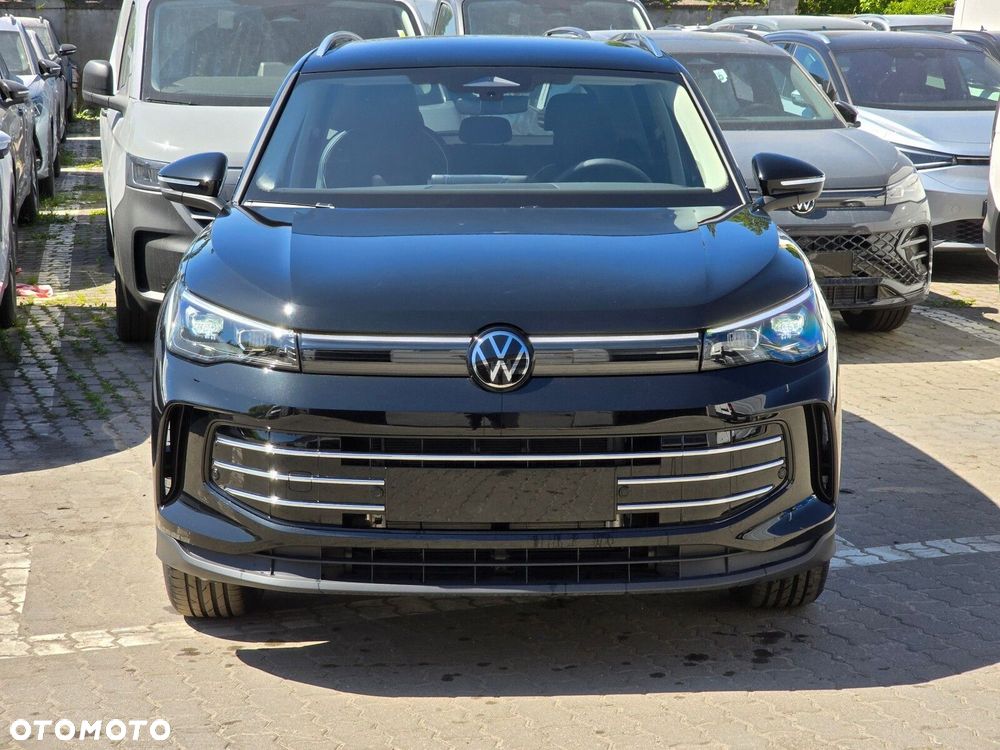 Volkswagen Tiguan - 4