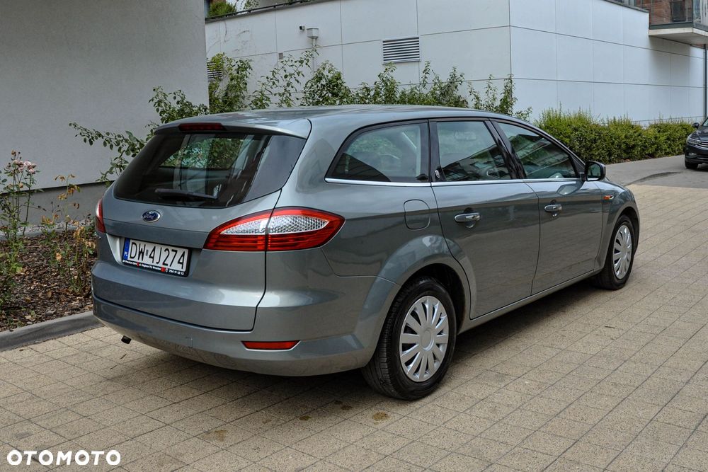 Ford Mondeo - 4