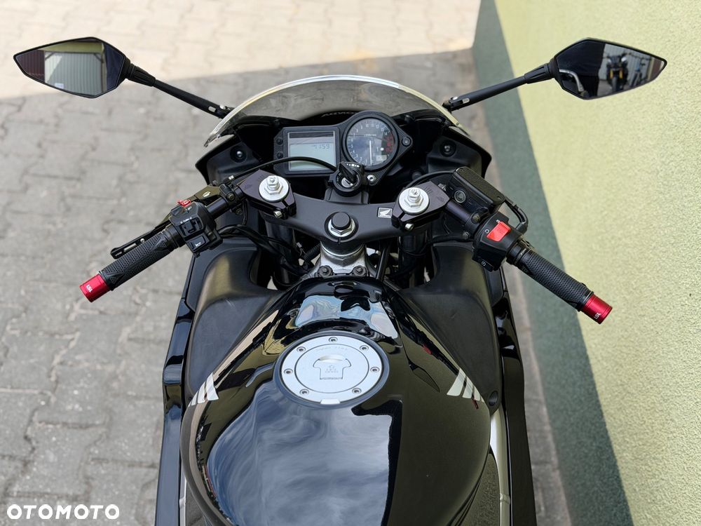 Honda CBR - 36