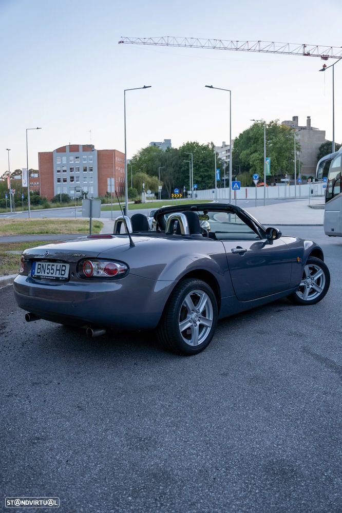 Mazda MX-5 MZR 1.8 Exclusive - 3