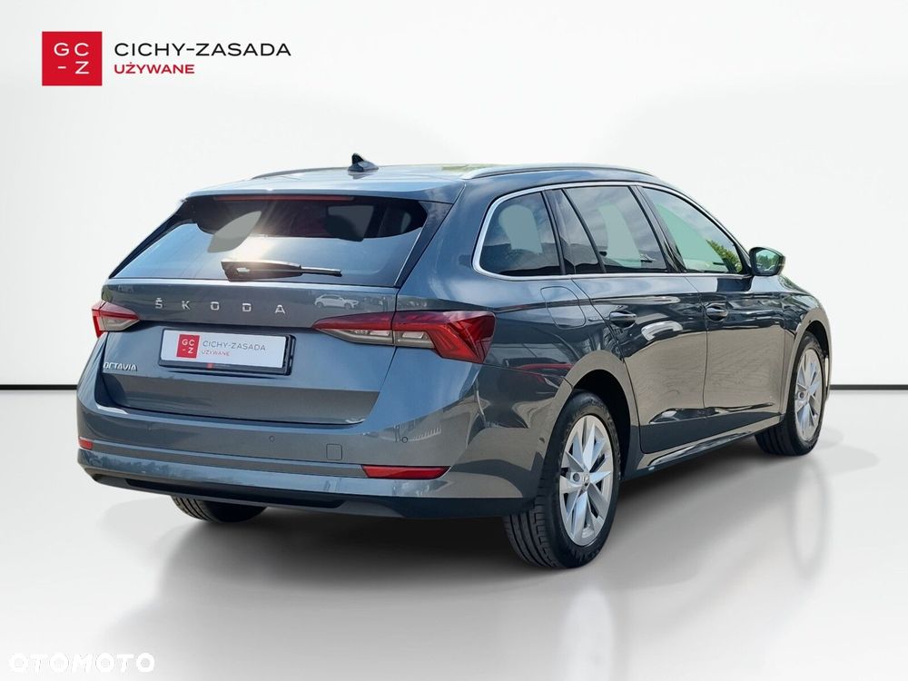 Skoda Octavia 2.0 TDI SCR Style DSG - 5