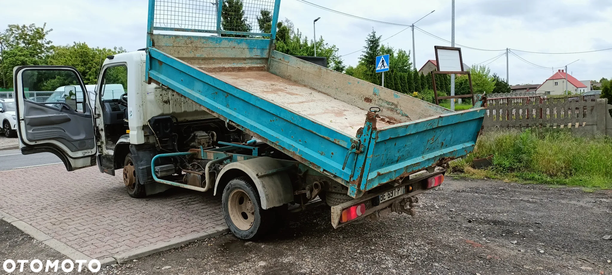 Mitsubishi Fuso CANTER - 20