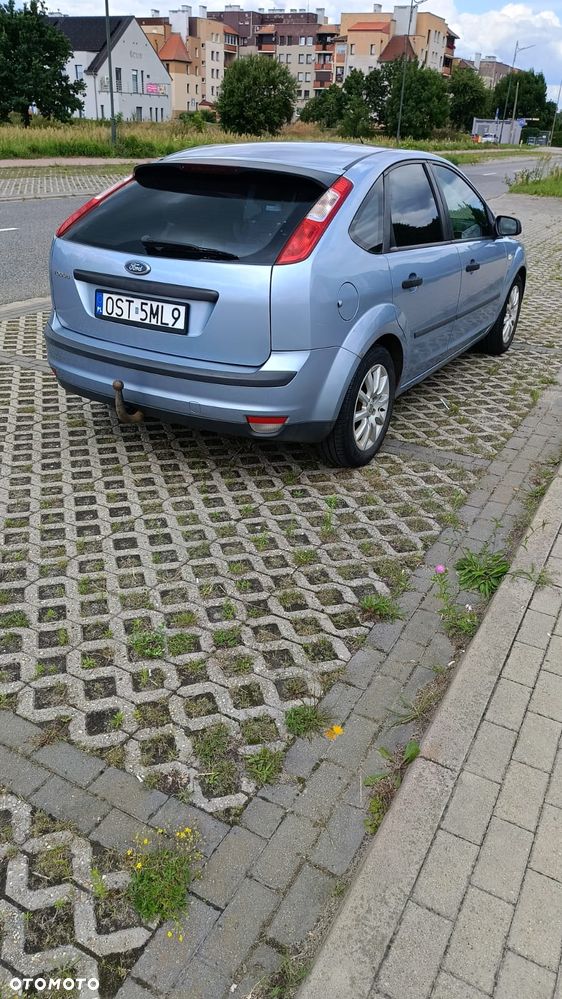 Ford Focus 1.6 Comfort - 5