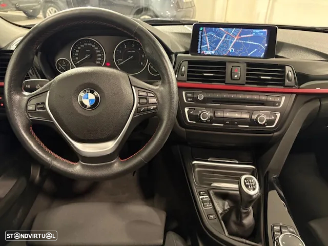 BMW 325 d Touring Blue Peformance Sport Line - 18