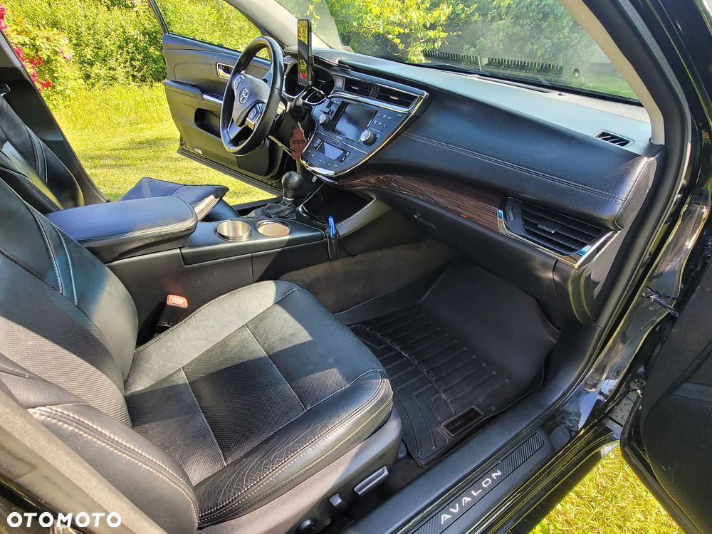 Toyota Avalon 3.5 Limited - 19