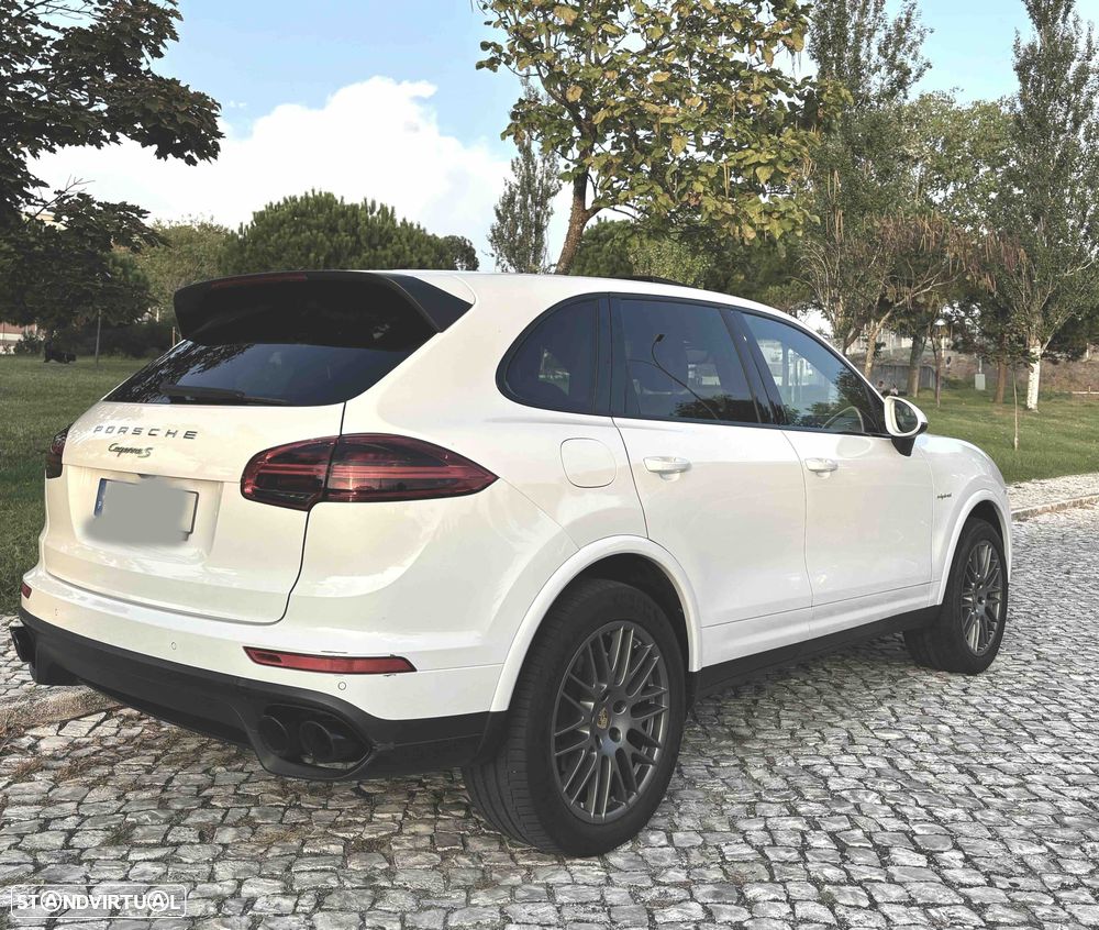 Porsche Cayenne S E-Hybrid - 14
