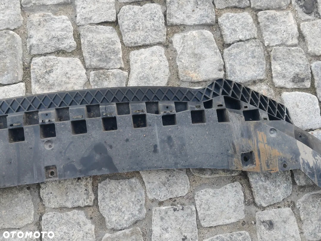 Dokładka zderzaka Audi A3 8P lift Spojler płyta dolna zderzaka przedniego 8P0955102B - 4