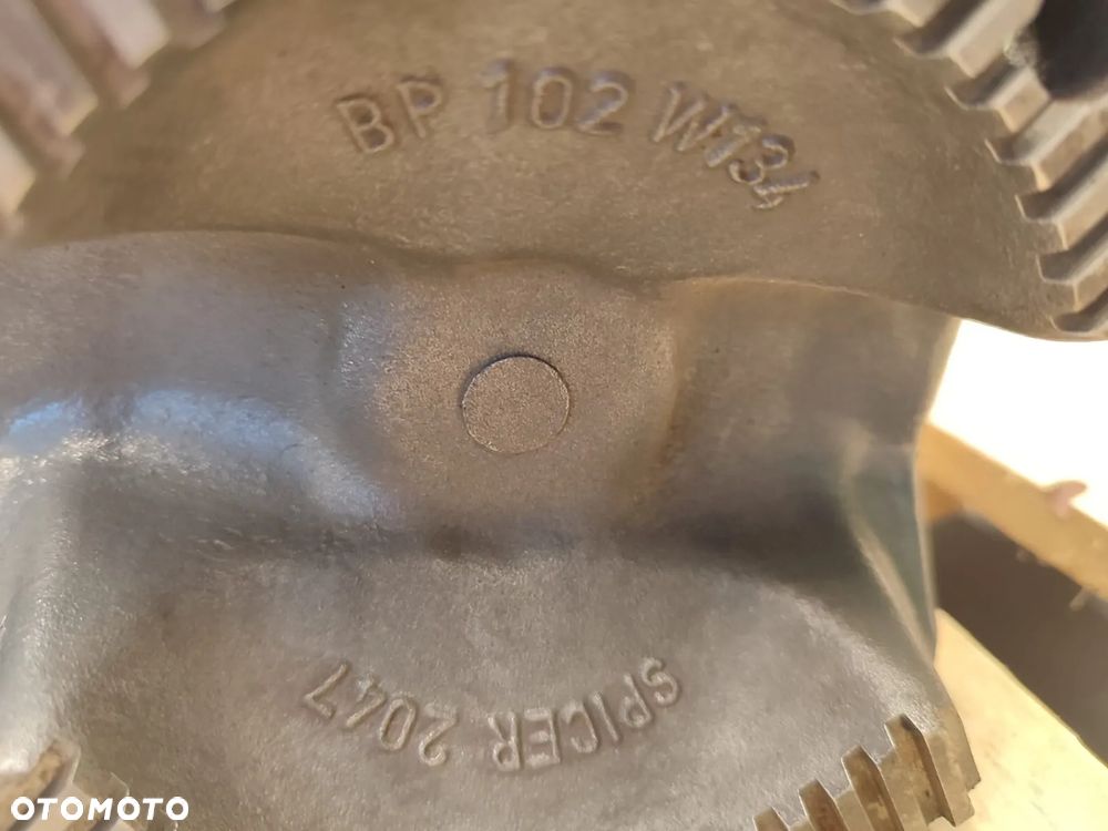 Wał napędowy Spicer 2047 1504153 SPR2045 CLAAS XERION 4000 - 12