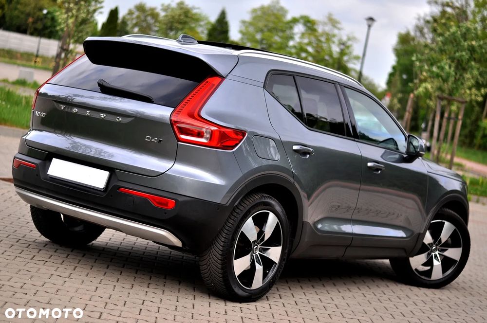 Volvo XC 40 D4 AWD Momentum Pro - 15