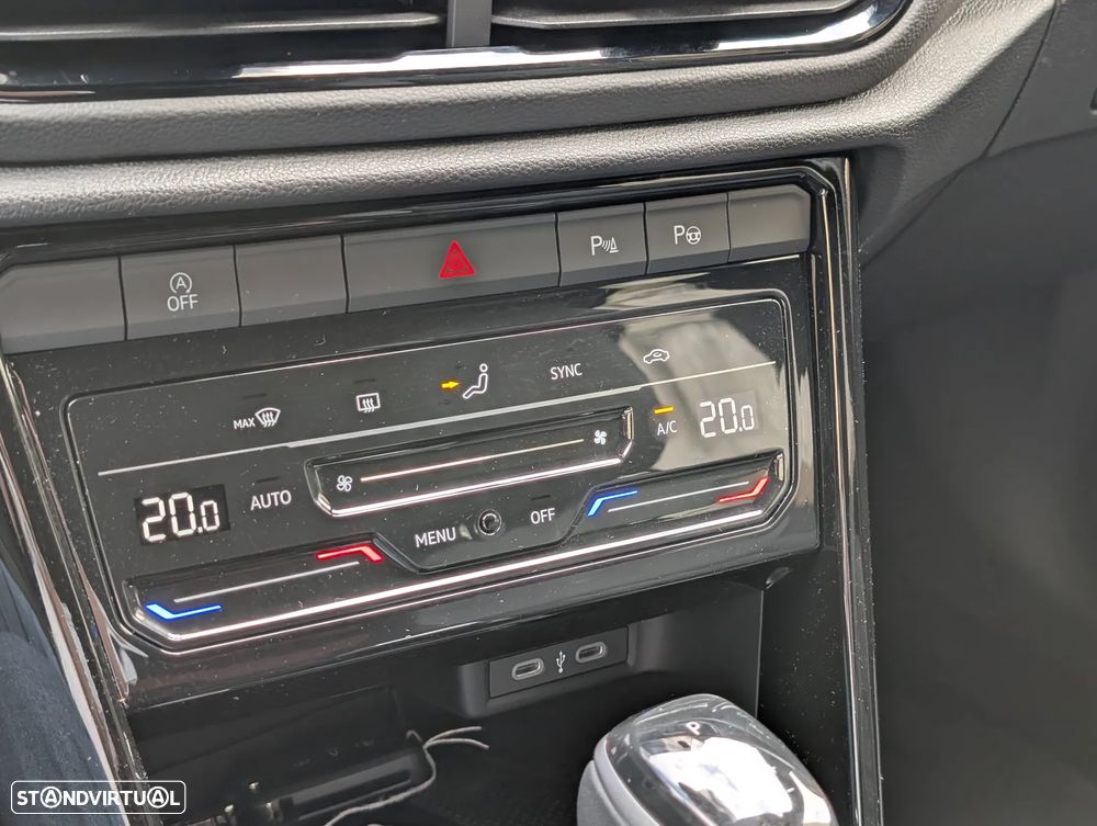 VW T-Roc 2.0 TDI R-Line DSG - 27