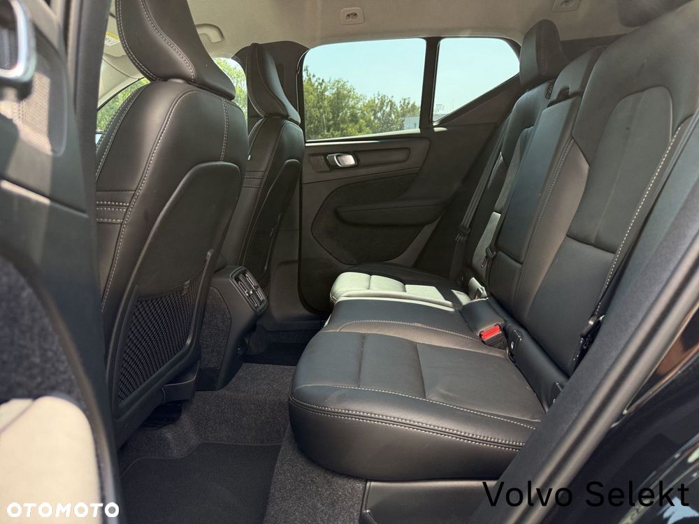 Volvo XC 40 B3 B DKG Core - 19