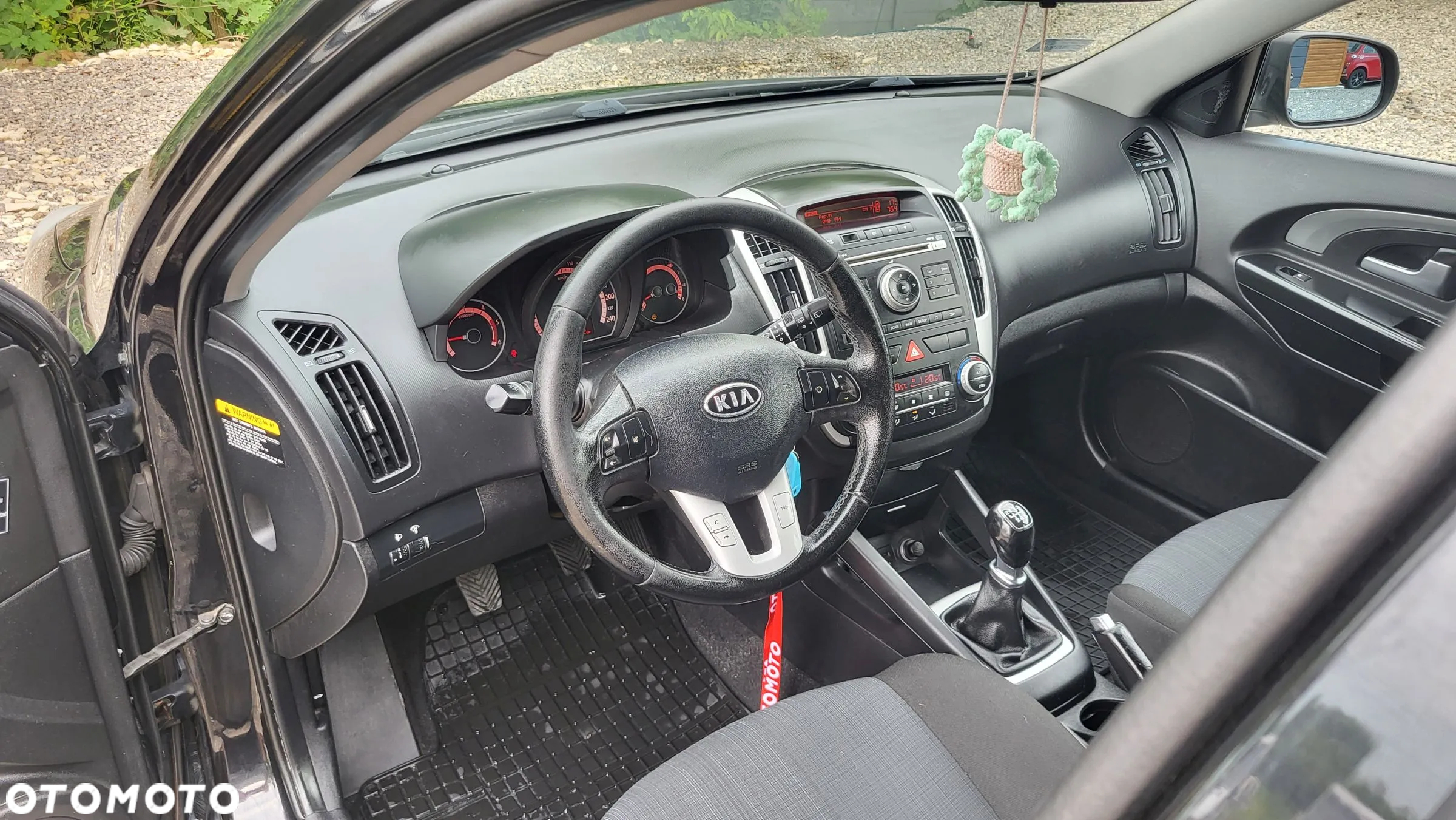 Kia Ceed Cee'd 1.6 Crdi Comfort + - 12