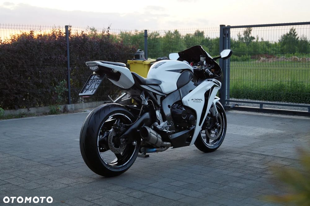 Honda CBR - 10