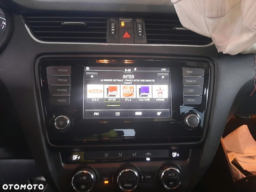 Skoda Octavia 1.6 TDI (Green tec) 4x4 Ambition - 8