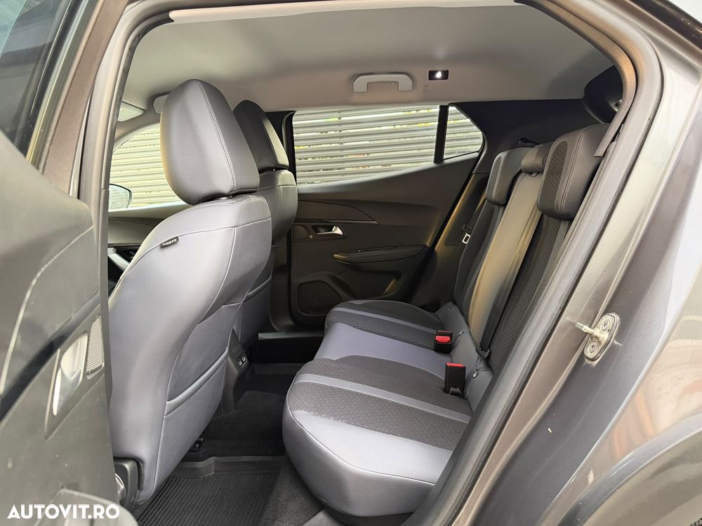 Peugeot 2008 1.5 BlueHDI EAT8 STT Allure Pack - 13