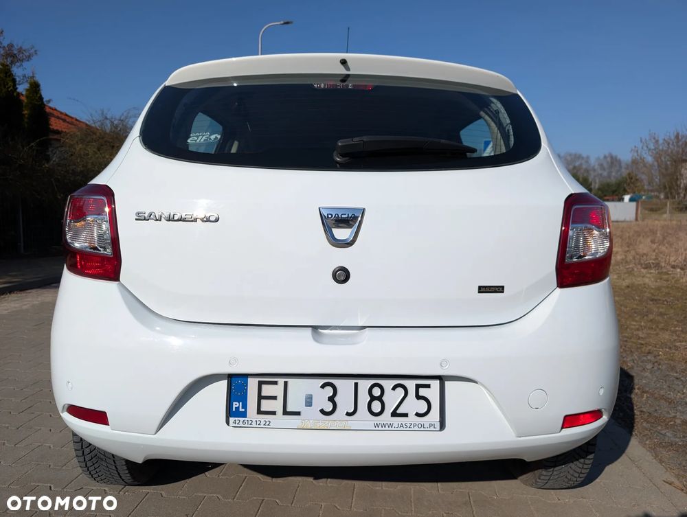 Dacia Sandero 1.2 16V Laureate - 6