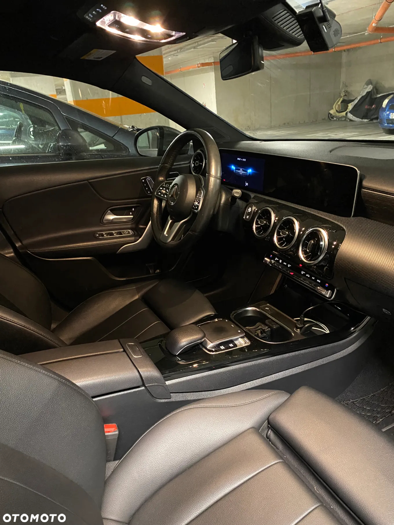 Mercedes-Benz Klasa A 220 4-Matic 7G-DCT - 6