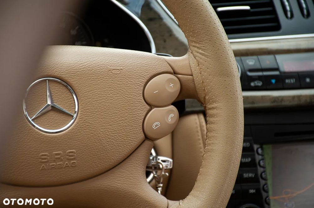 Mercedes-Benz CLS 500 - 16