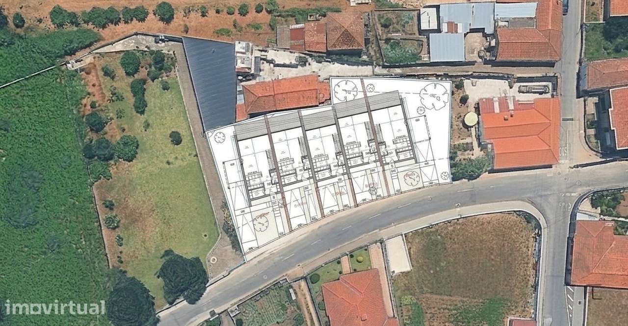 Terreno para 5 Moradias de Design Contemporâneo, Lourosa - Grande imagem: 2/6