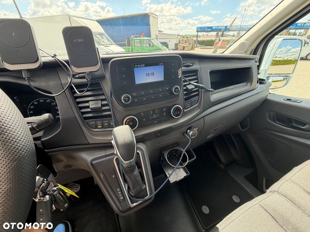 Ford Transit - 10