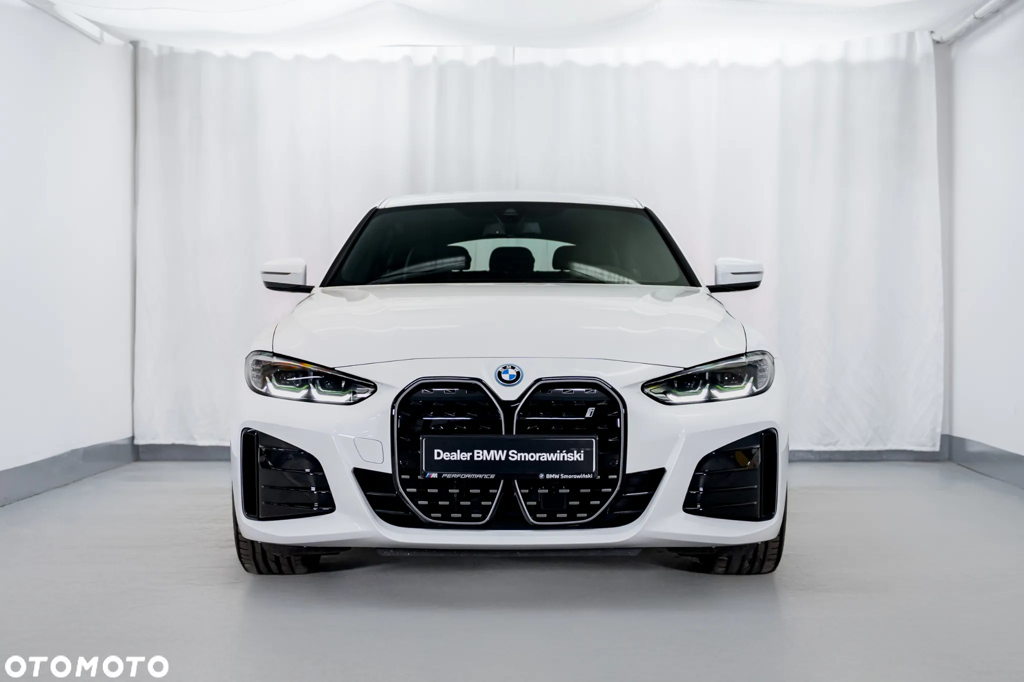 BMW i4 - 5