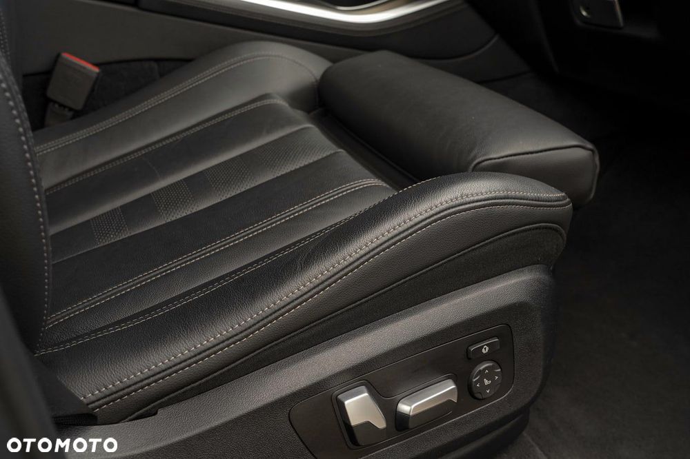 BMW X5 xDrive30d mHEV sport - 24