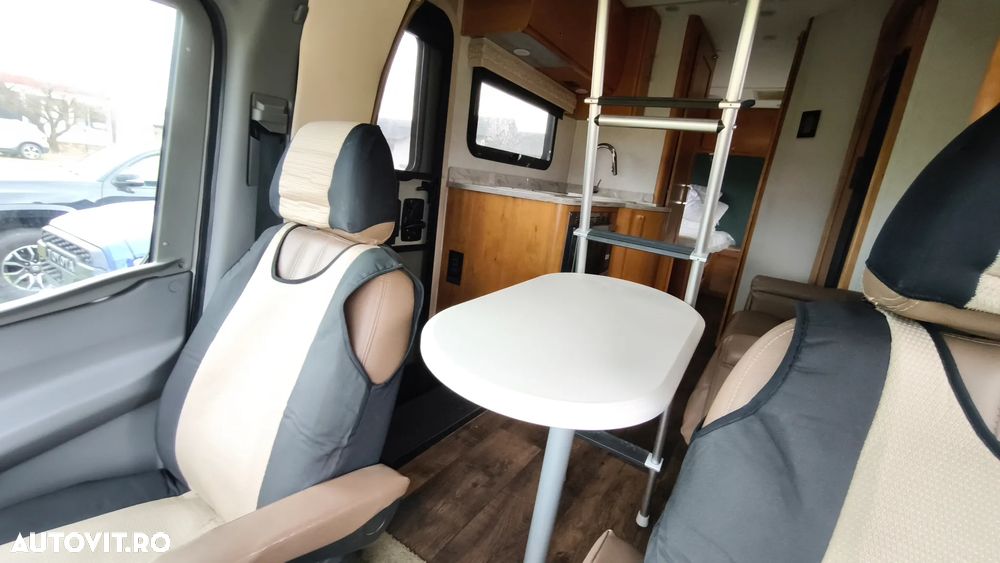 Mercedes-Benz sprinter - 2