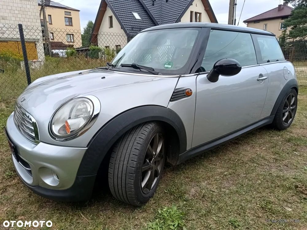 MINI Cooper 50 Camden - 11
