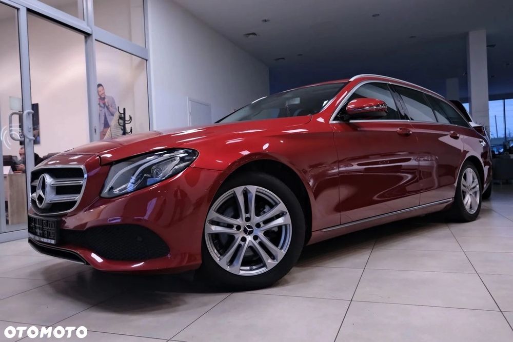 Mercedes-Benz Klasa E 220 d 9G-TRONIC Avantgarde - 22