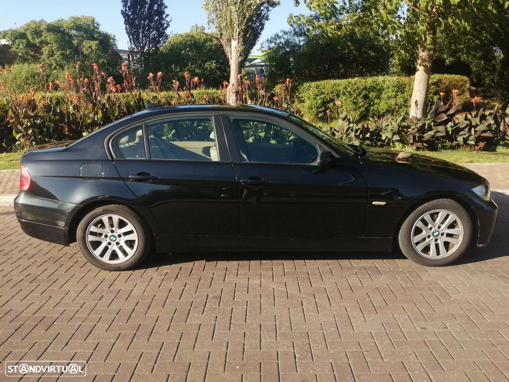 BMW 320 dA - 2