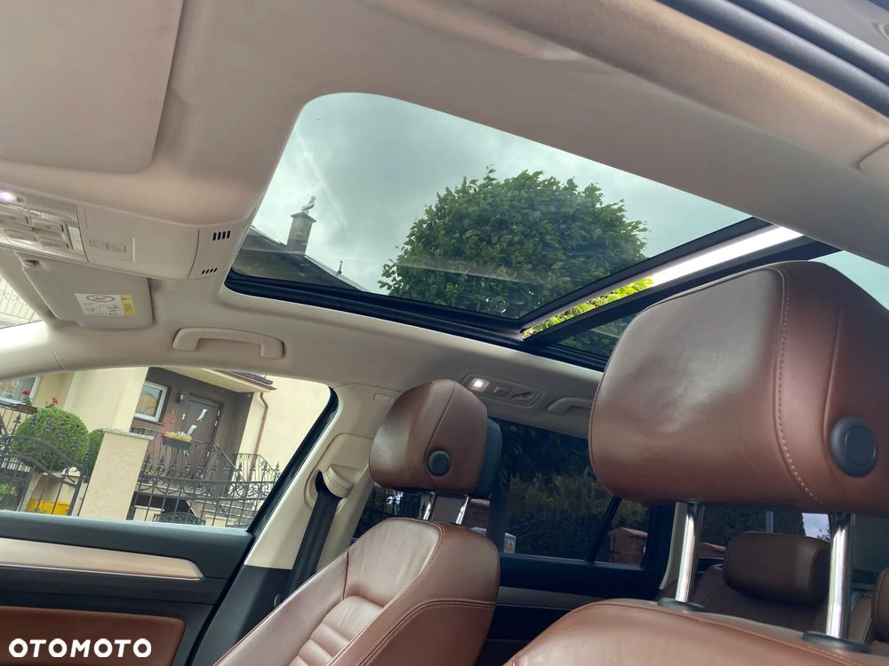 Volkswagen Passat 2.0 TDI 4Mot Elegance DSG - 5
