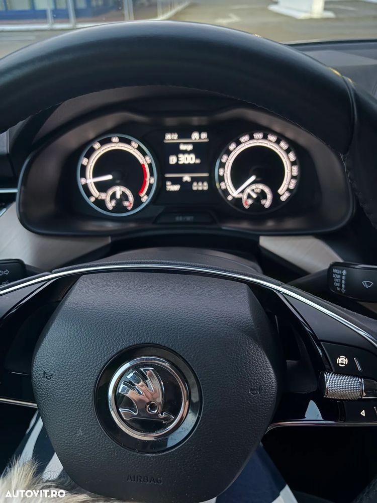 Skoda Kamiq 1.0 TSI DSG Ambition - 8