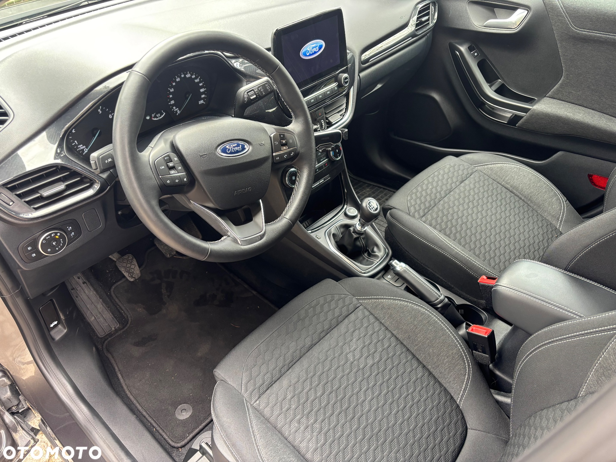 Ford Puma 1.0 EcoBoost Hybrid TITANIUM - 17