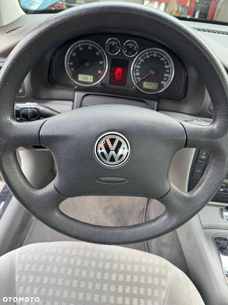 Volkswagen Passat 1.8T Highline Tiptr - 14