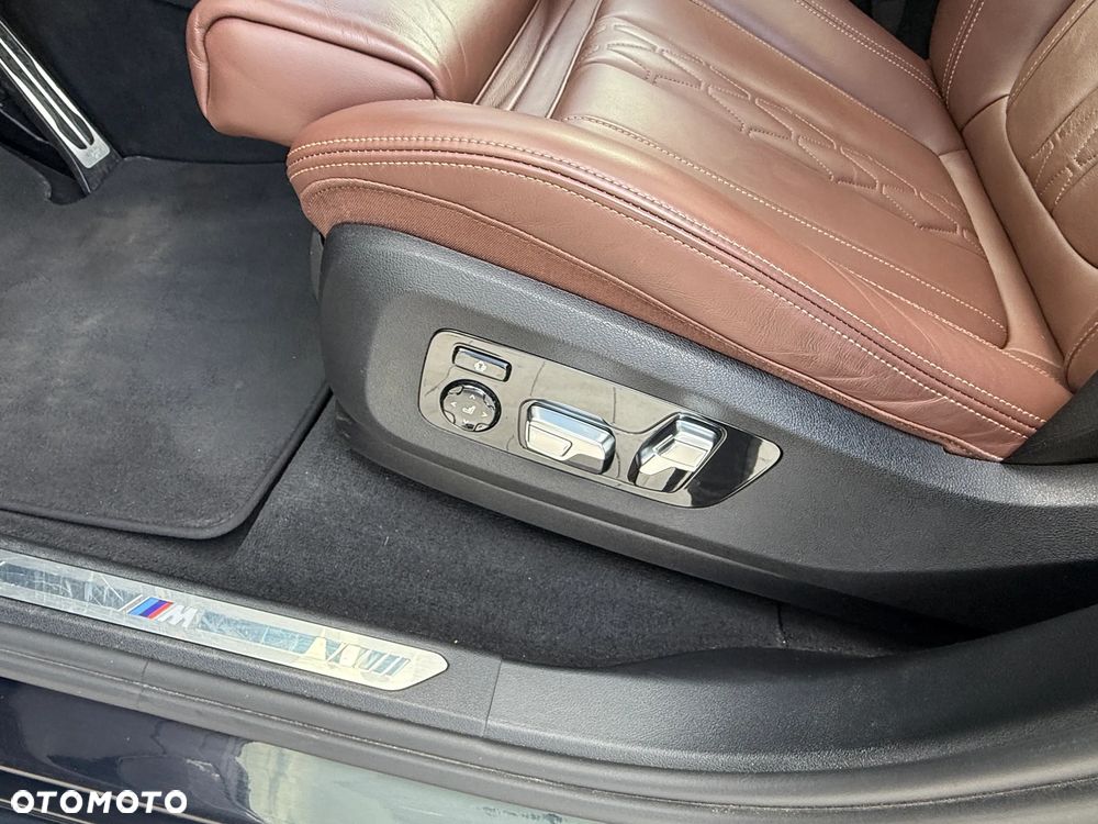 BMW X7 xDrive30d sport - 10