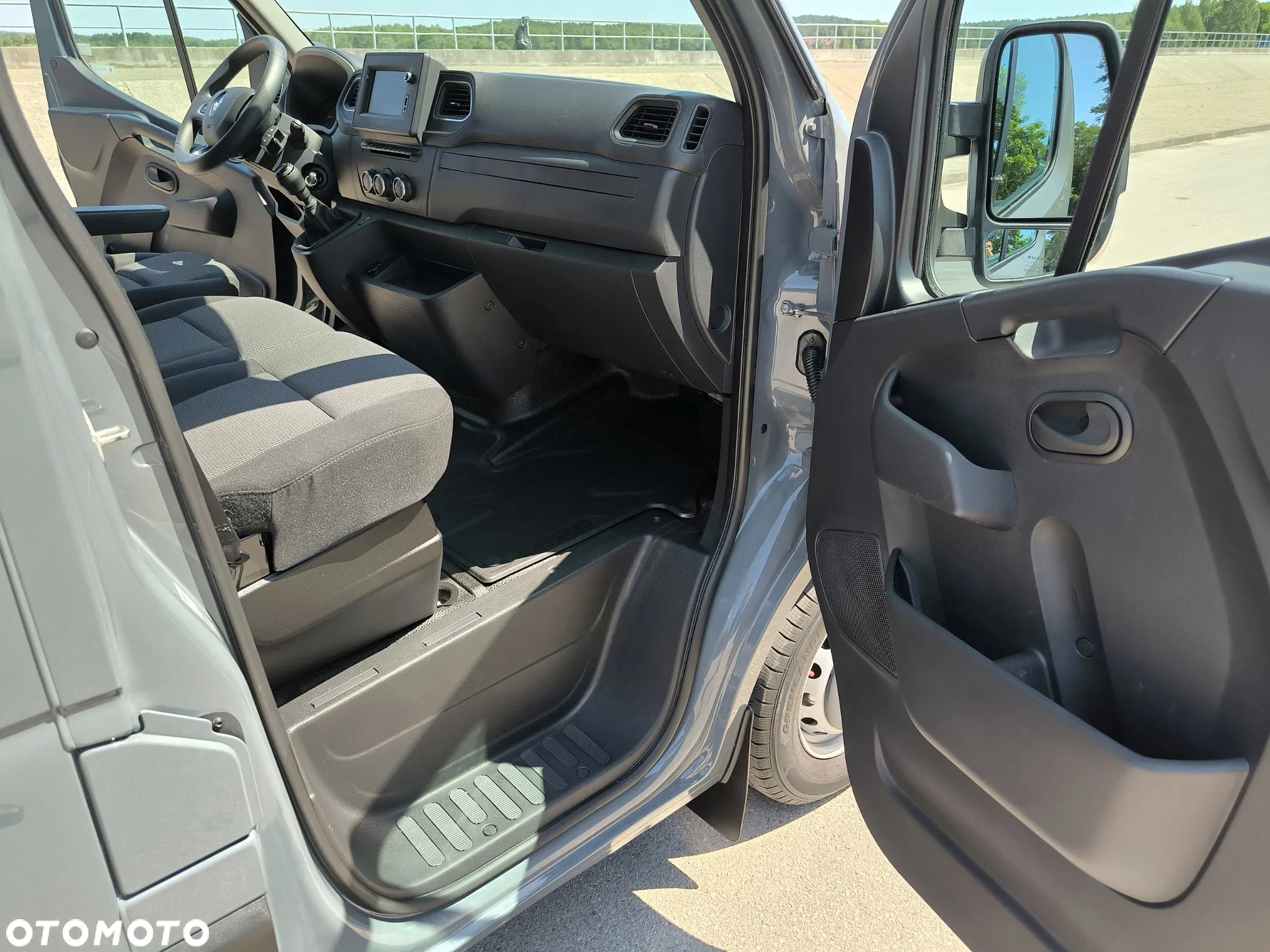 Renault Master - 32