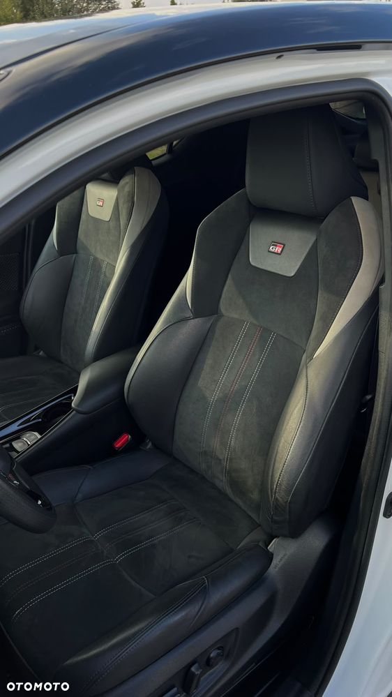 Toyota C-HR 2.0 Hybrid GR Sport - 9