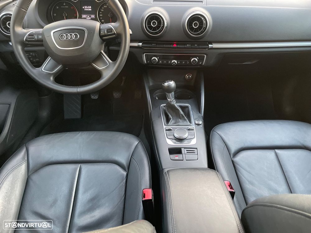 Audi A3 1.6 TDI Ambiente - 13