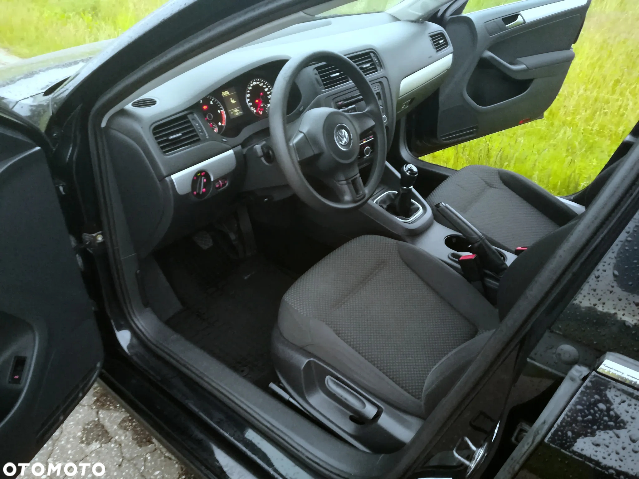Volkswagen Jetta 1.6 TDI BMT Trendline - 11