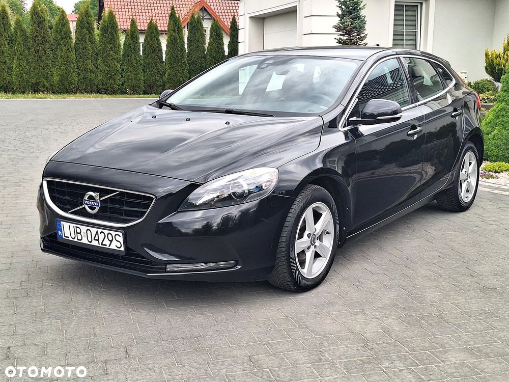 Volvo V40 D2 Momentum - 14