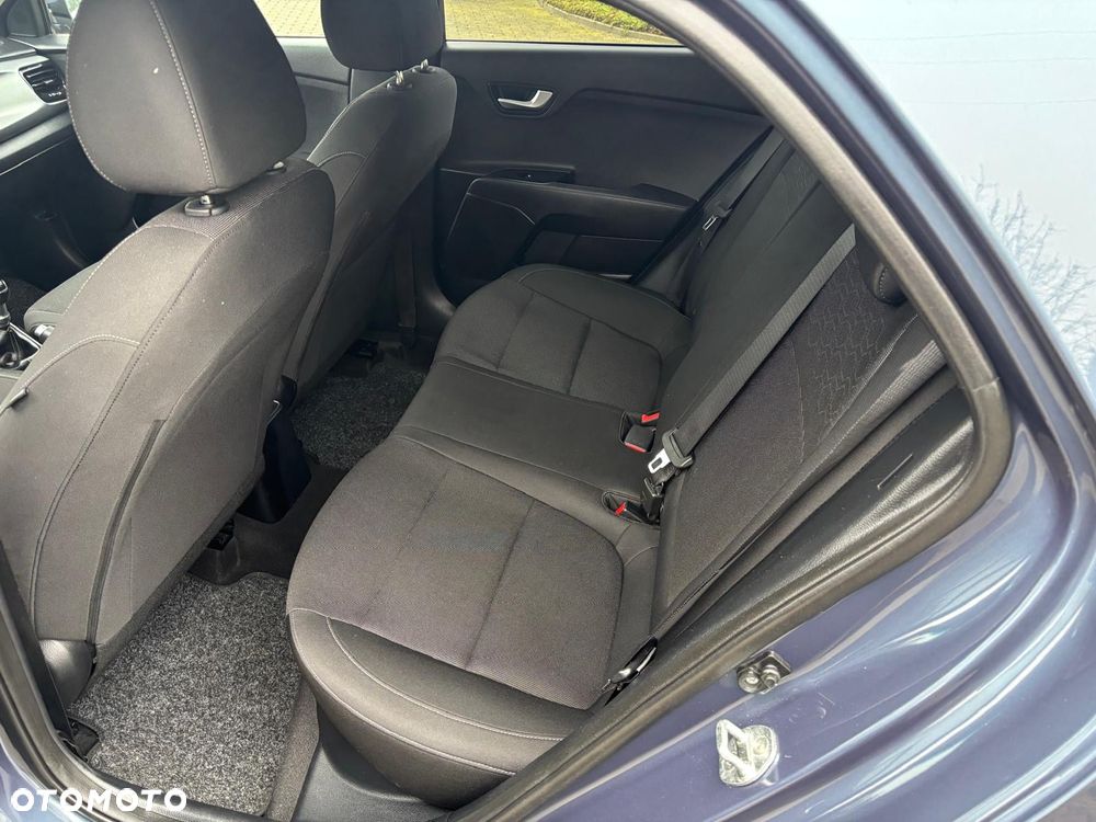 Kia Rio 1.2 Business Line - 17