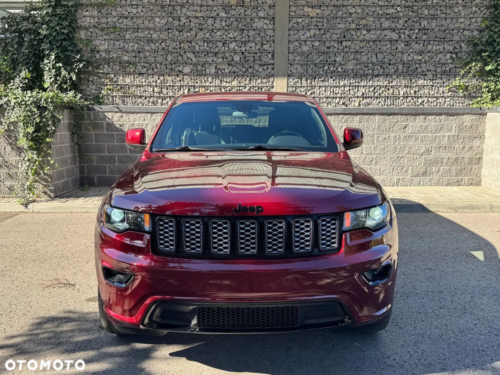 Jeep Grand Cherokee - 2
