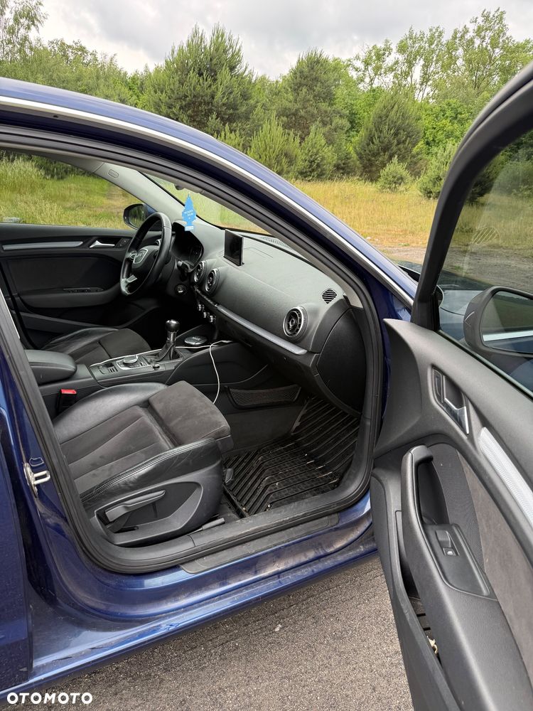 Audi A3 Sportback 2.0 TDI Ambiente - 5