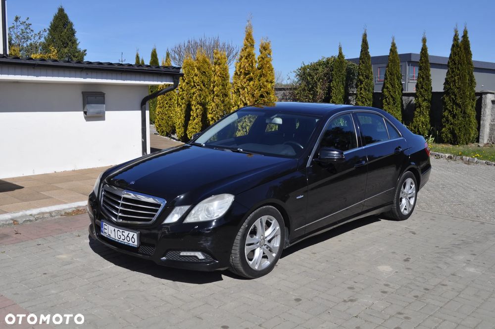 Mercedes-Benz Klasa E 250 CDI 4-Matic BlueEff Avantgarde