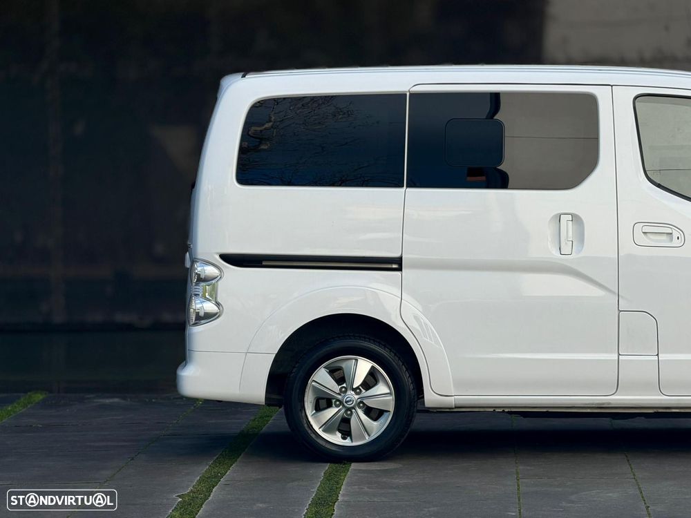 Nissan e-NV200 Combi 5L Comfort 2 Portas - 3
