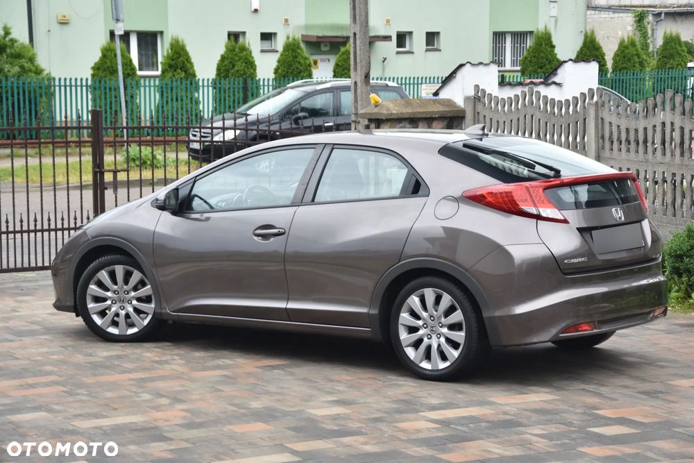 Honda Civic 1.8 Sport - 6