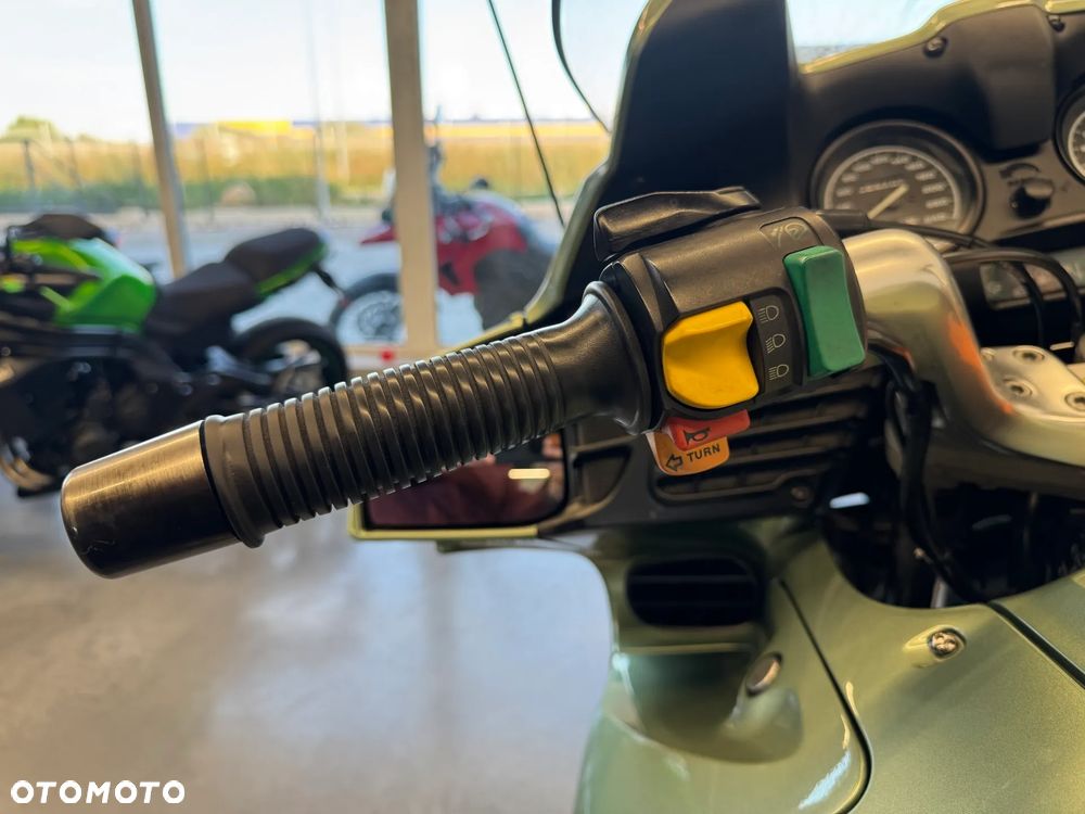 BMW R - 33