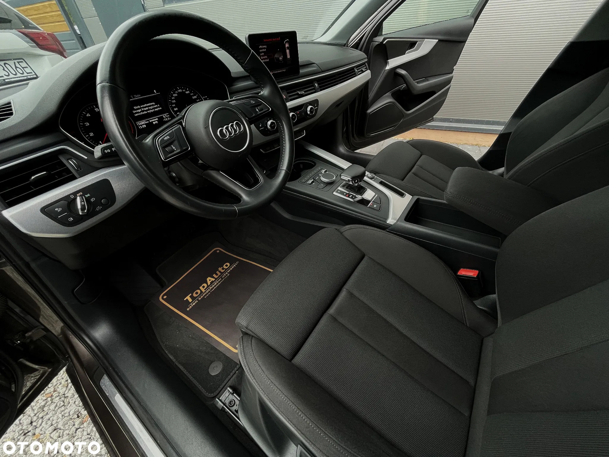 Audi A4 2.0 TFSI ultra S tronic - 19